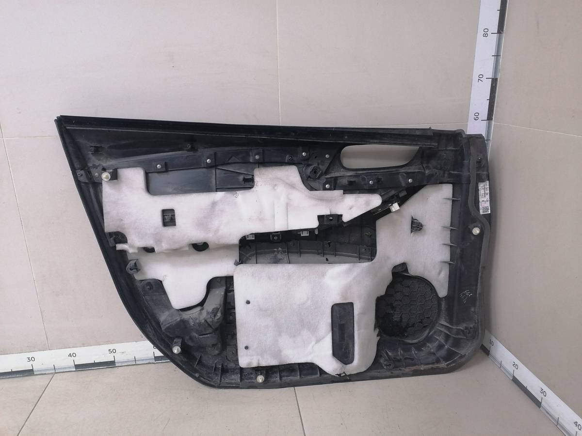 Обшивка двери передней правой Mazda Mazda 3 (BL) 2009-2013