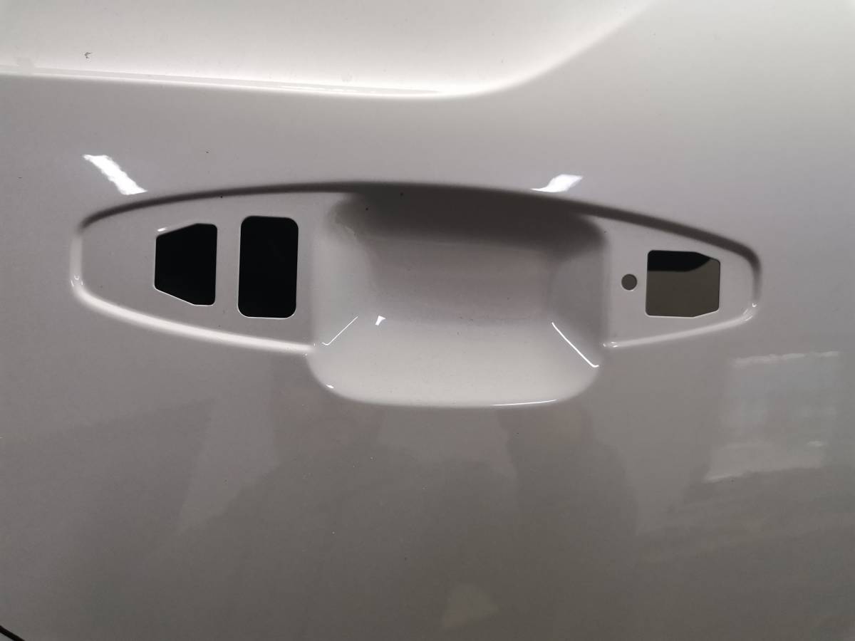 Дверь задняя правая Volvo XC40 2017>