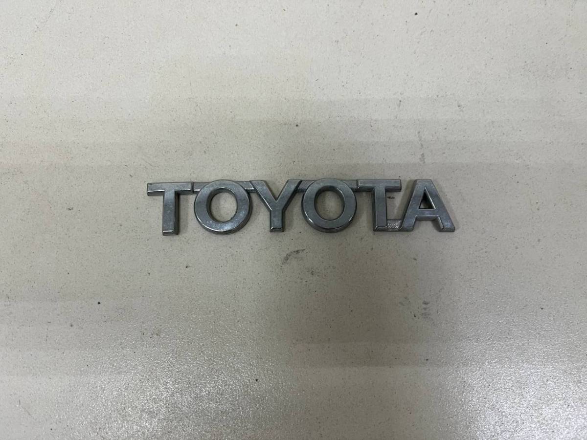 Эмблема Toyota Camry (V40) 2006-2011