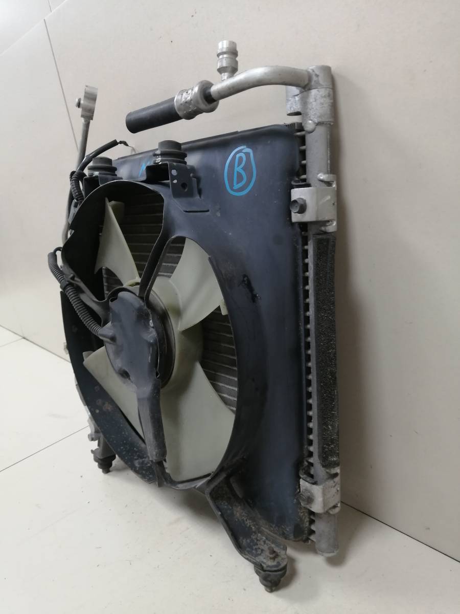 Радиатор кондиционера (конденсер) Honda Domani 1997-2000