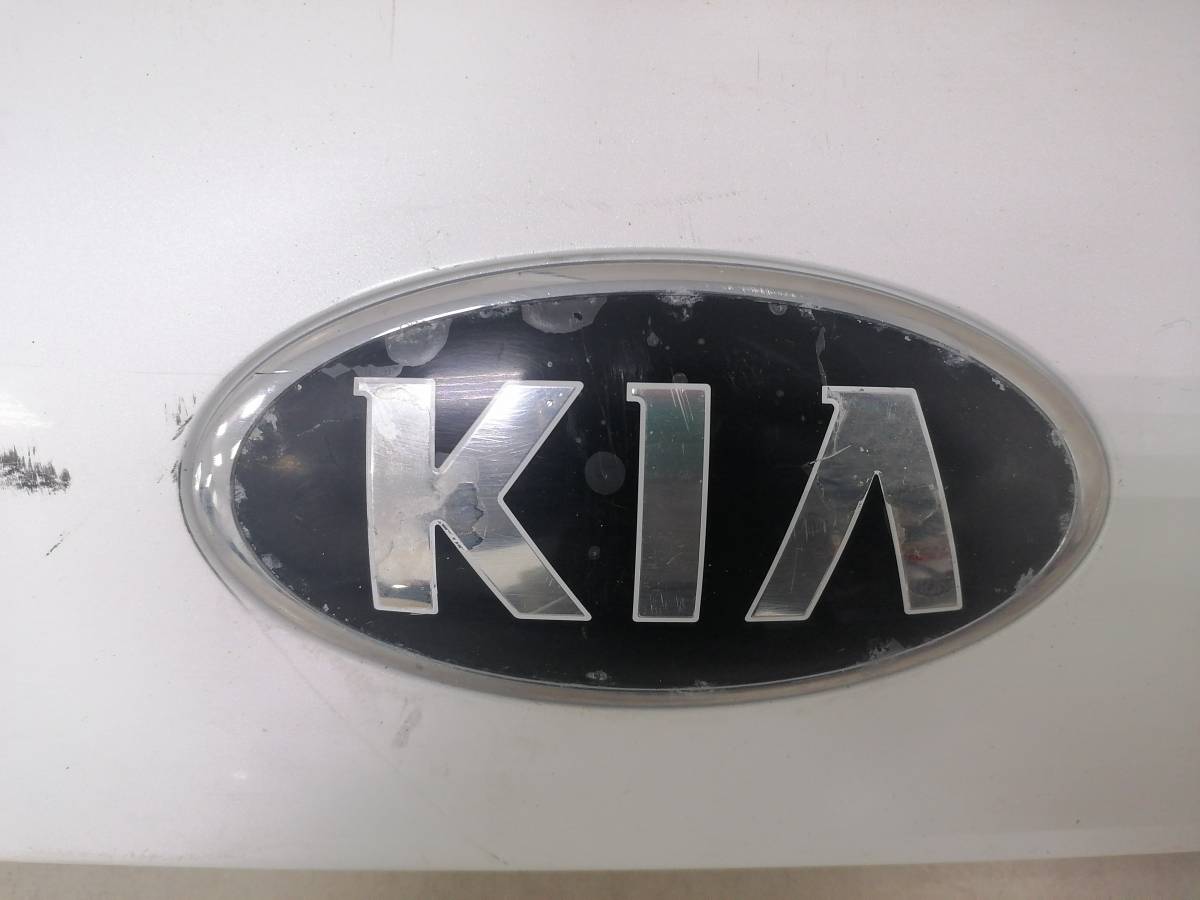 Накладка двери багажника Kia Sorento (XM) 2009>