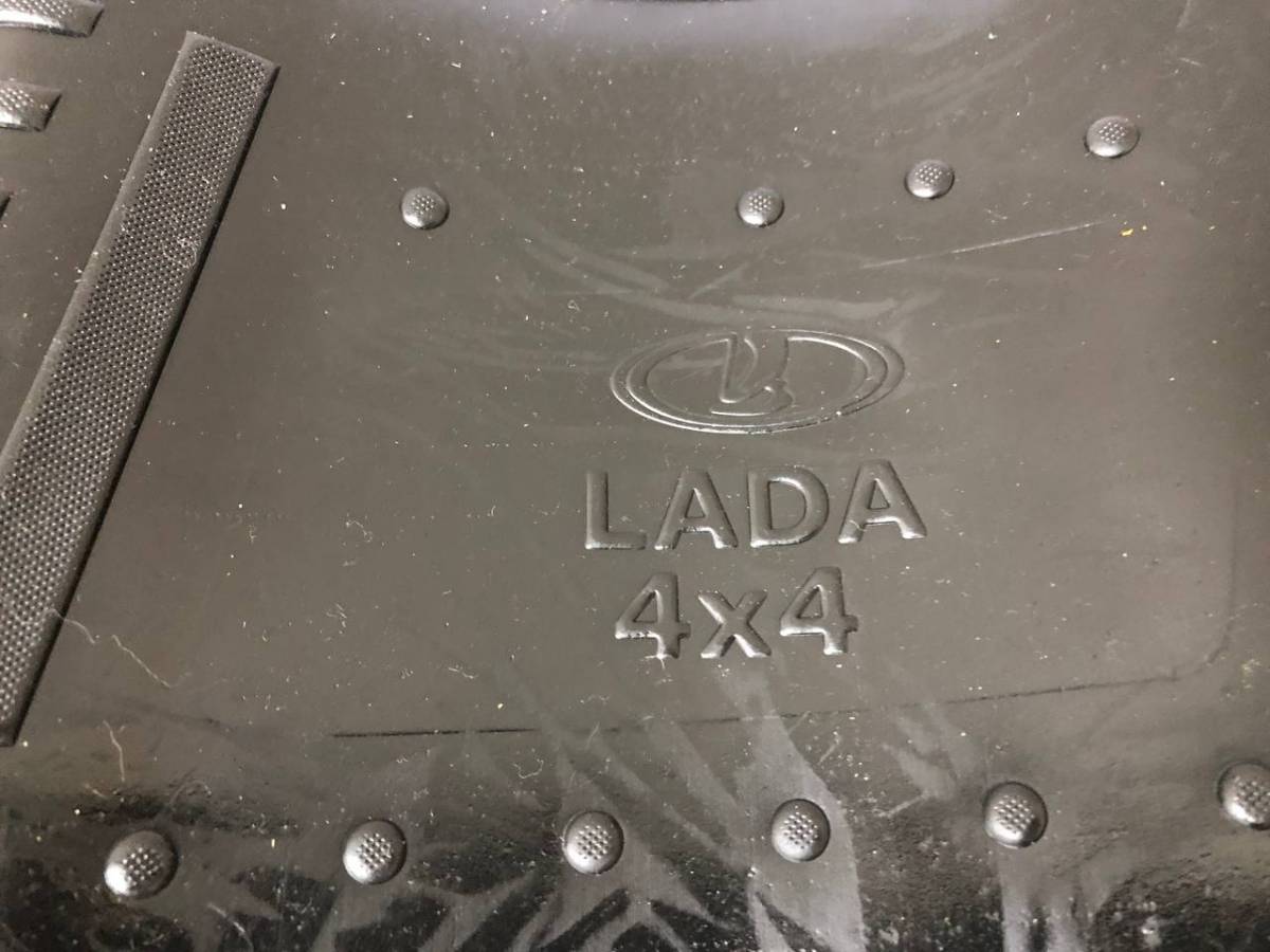 Коврик багажника Lada Niva 2121 1977-2021