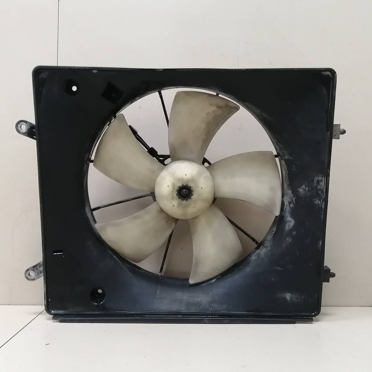 Вентилятор радиатора Honda Odyssey (RA6, RA7, RA8, RA9) 1998-2003