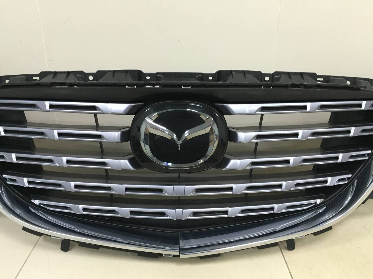Решетка радиатора Mazda  CX-9 2015-2022