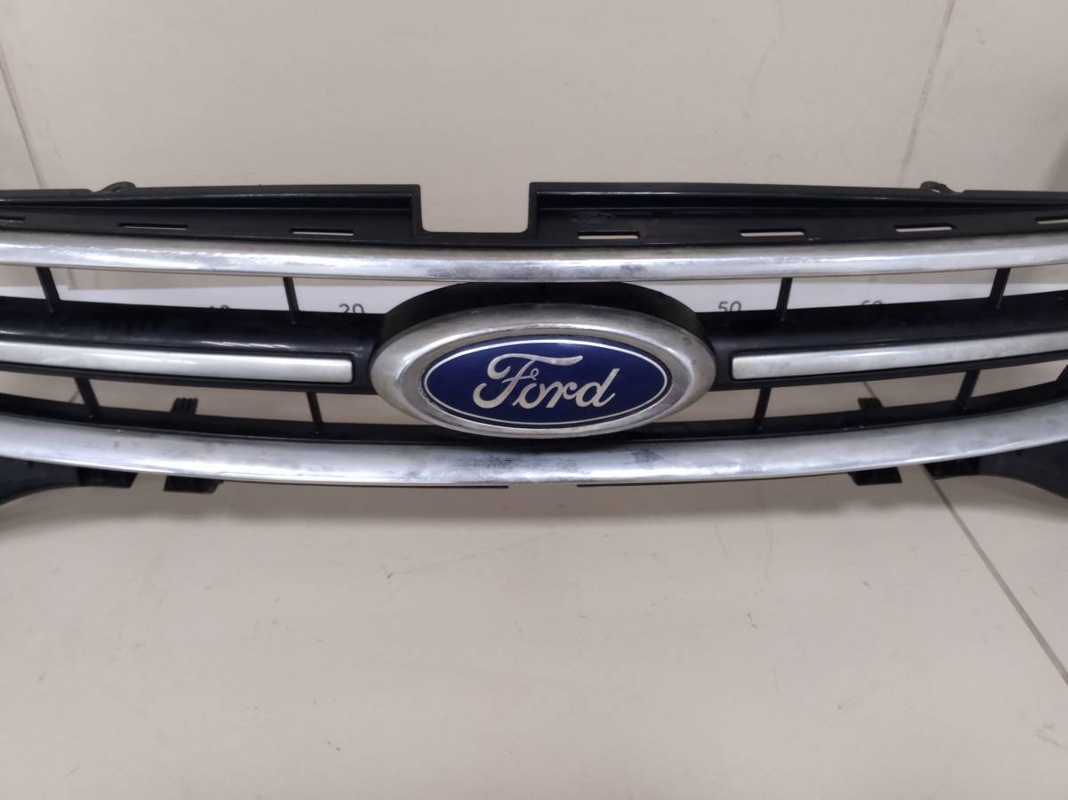 Решетка радиатора Ford Mondeo 4 2007-2015