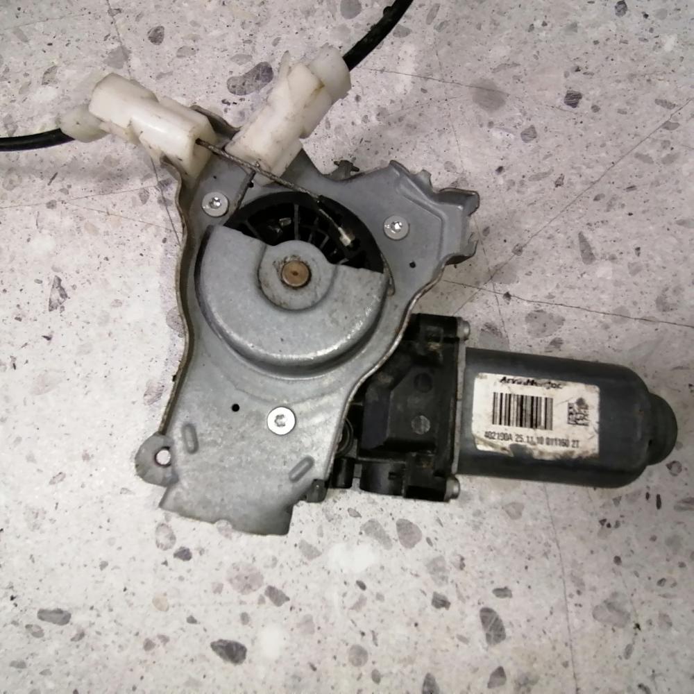 Стеклоподъемник электр. задний правый для Nissan Qashqai Qashqai+2 (JJ10) 2008-2014