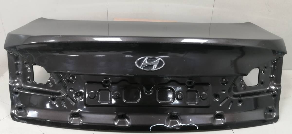 Крышка багажника Hyundai i40 (VF) 2011>