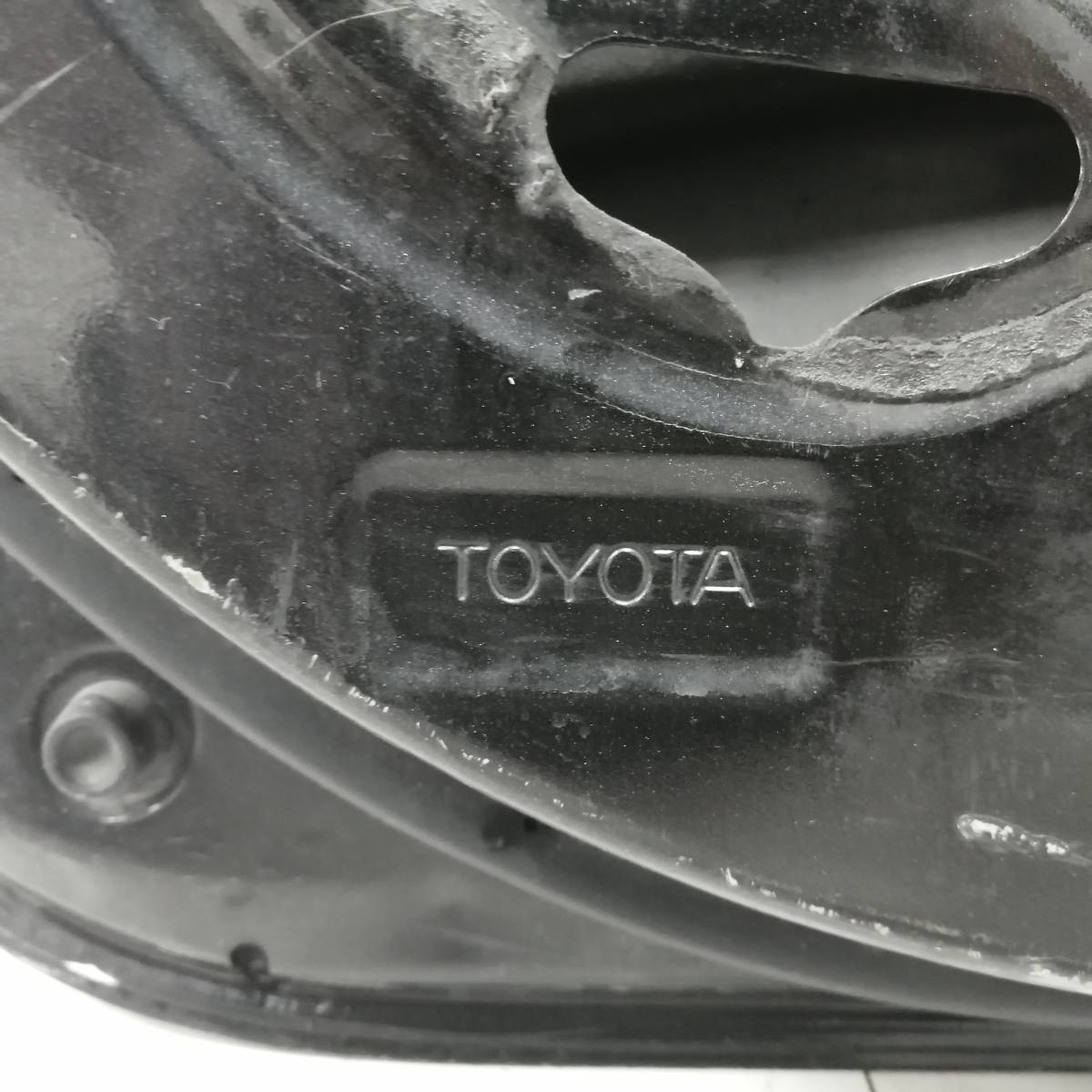 Дверь задняя левая Toyota Allex 2001-2006