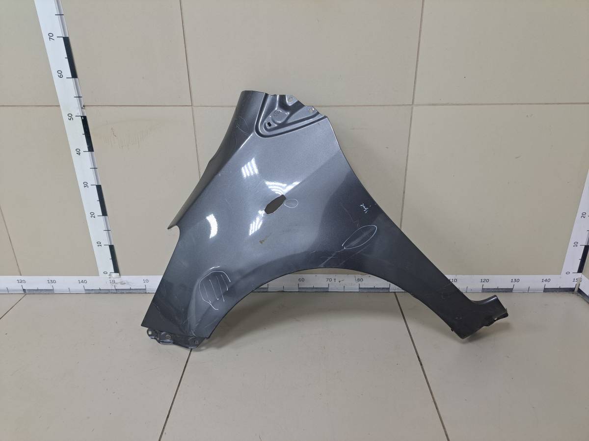 Крыло переднее левое Toyota Yaris (P90) 2005-2011