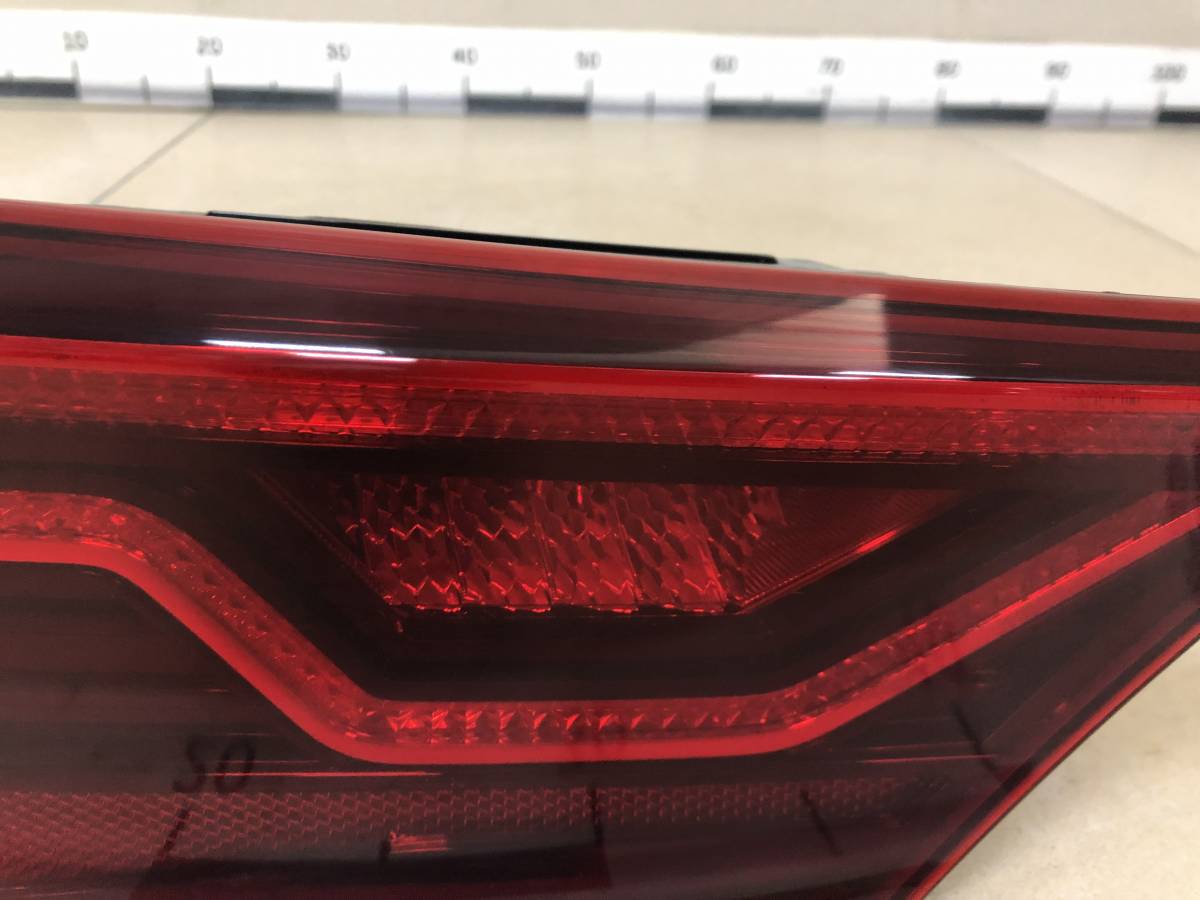 Фонарь задний внутренний левый Kia Cerato 2018>