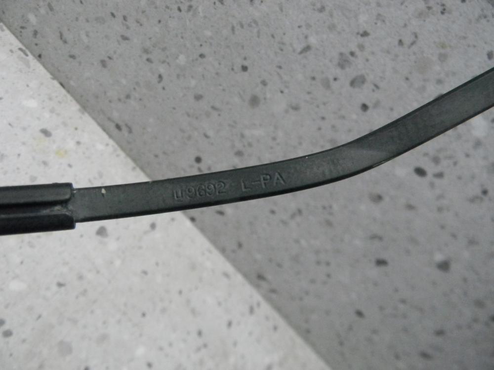 Поводок стеклоочистителя передний правый для Kia Rio 2 (JB) 2005-2011