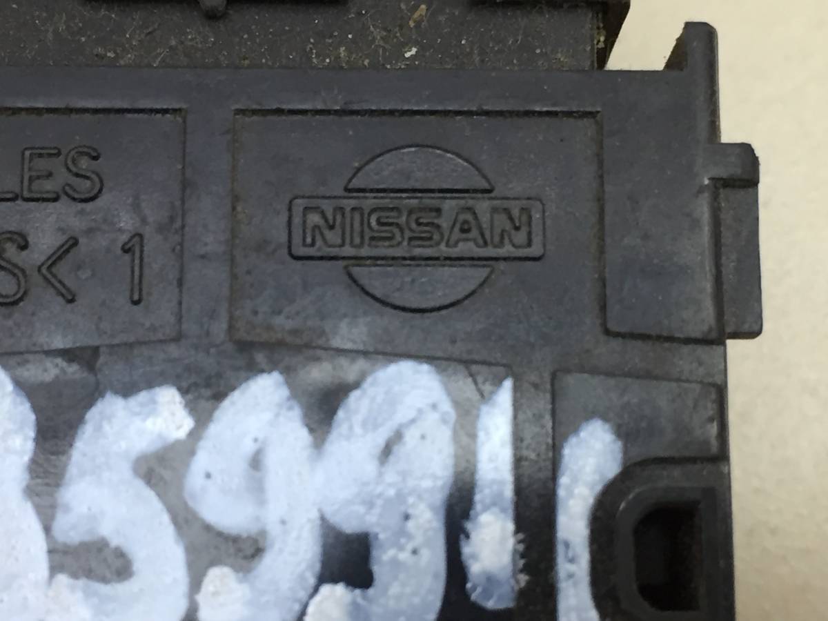 Кнопка многофункциональная Nissan Teana J31 2003-2008