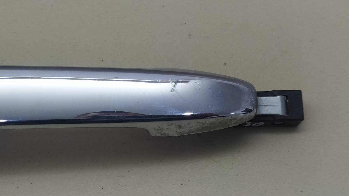 Ручка двери задней наружная правая Mazda CX-7 (ER) 2006-2012