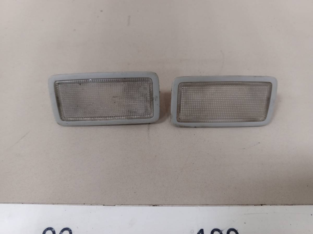 Плафон салонный Toyota Corolla E150 2006-2013 Плафон салонный Toyota Corolla E150 2006-2013