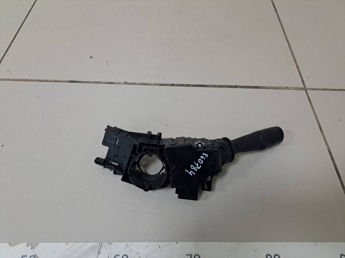 Переключатель поворотов подрулевой Toyota Camry (V50) 2011-2017