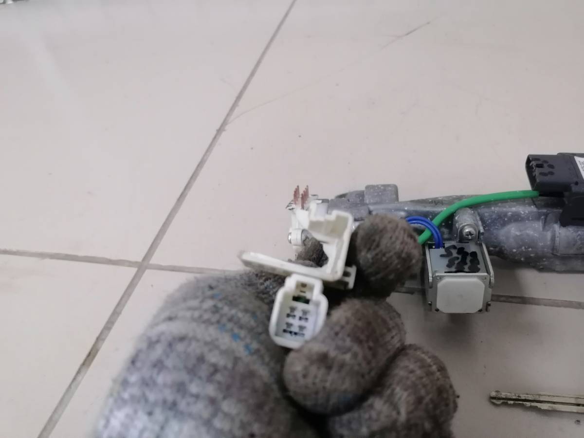 Замок зажигания Toyota Land Cruiser Prado (J120) 2002-2009