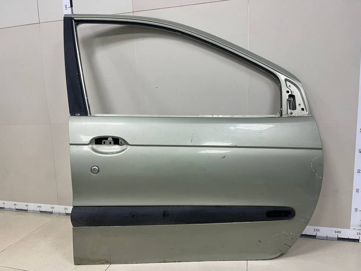 Дверь передняя правая Renault Scenic (1) 1999-2003