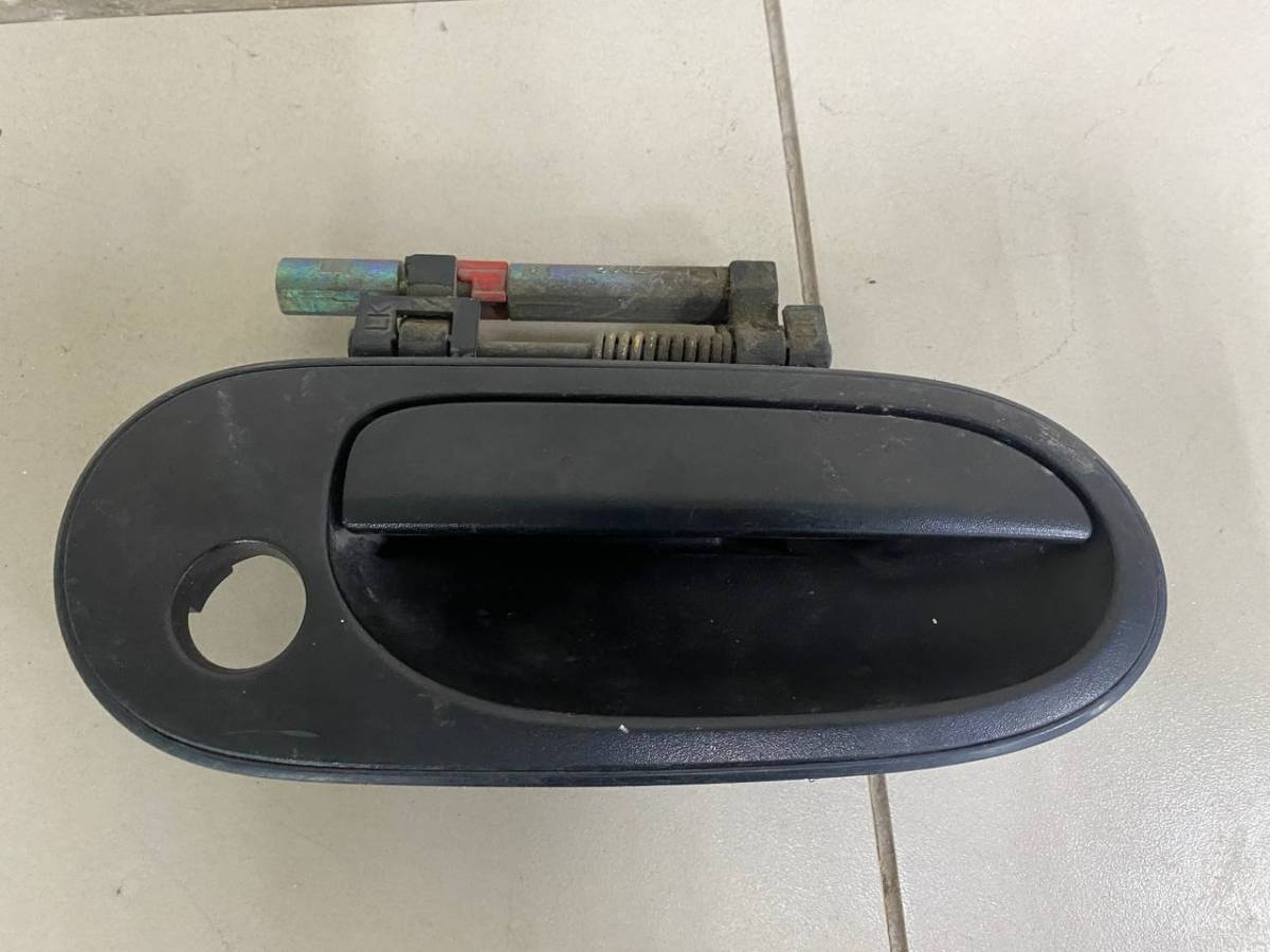 Ручка двери передней наружная правая Nissan Almera (N16) 2000-2006