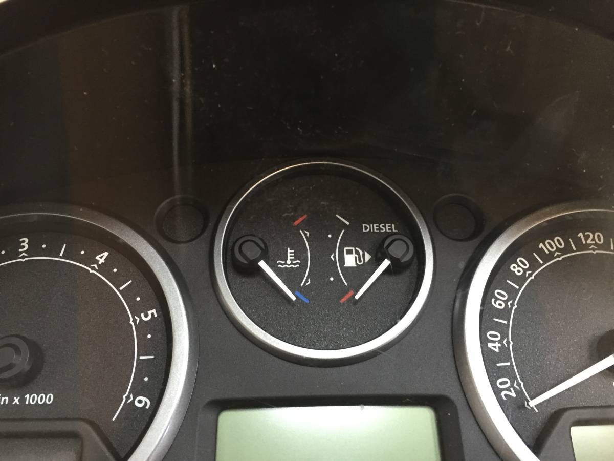 Панель приборов Land Rover Discovery 3 2004-2009