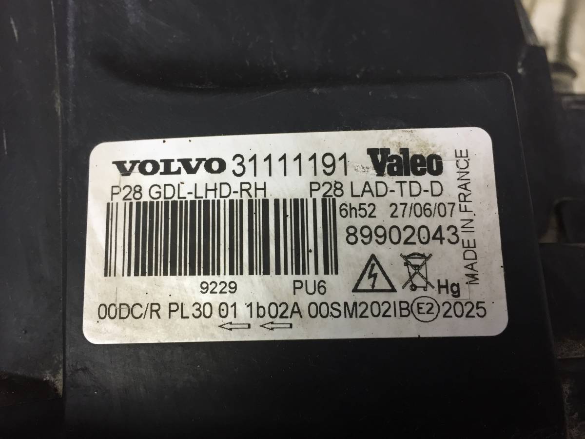 Фара правая Volvo XC90 2002-2015