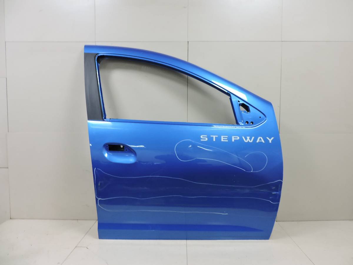 Дверь передняя правая Renault Logan Stepway 2018>