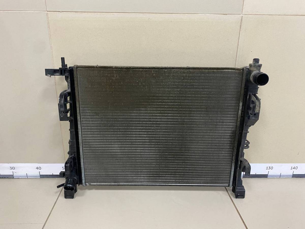 Радиатор охлаждения двигателя Nissan Terrano (D10) 2014>