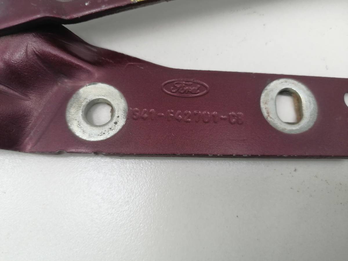 Петля крышки багажника Ford Focus 2 (DB) 2008-2011
