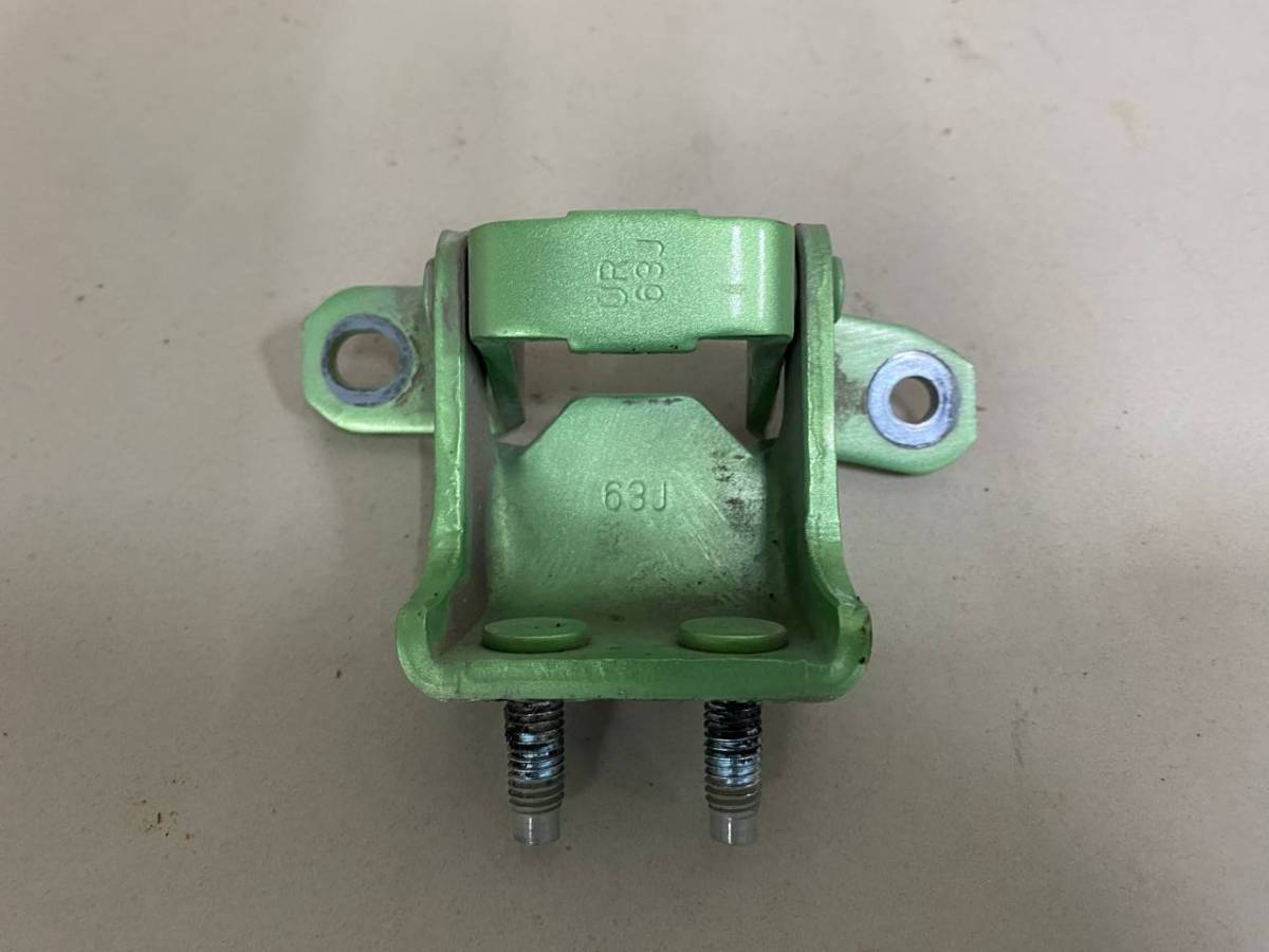 Петля двери задней правой верхняя Suzuki SX4 2006-2013