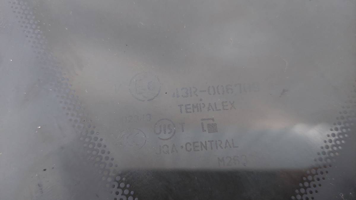 Стекло кузовное глухое правое Infiniti EX/QX50 (J50) 2008-2017