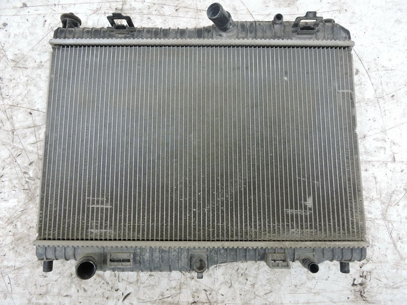Радиатор охлаждения двигателя для Ford Fiesta (MK6) 2008-2017