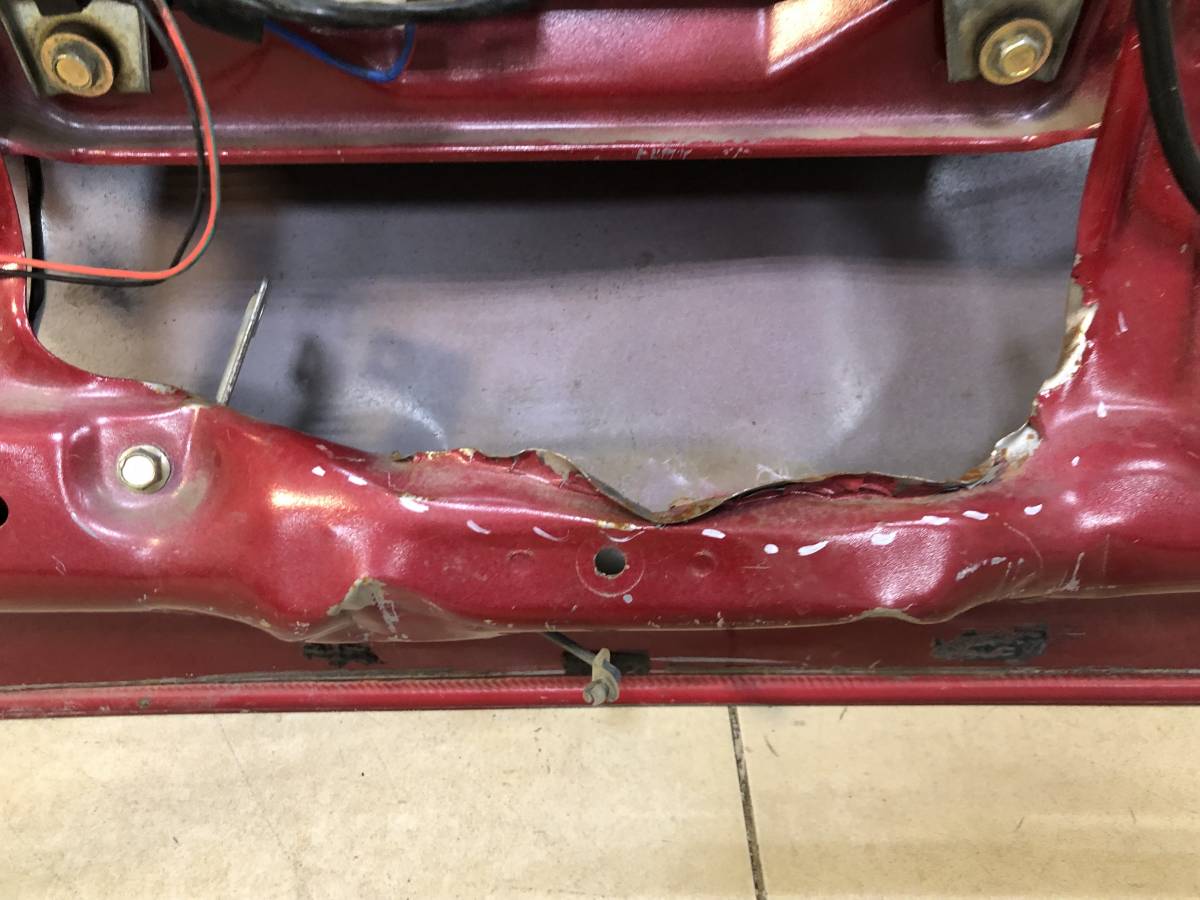 Дверь багажника со стеклом Subaru Impreza (G10) 1996-2000