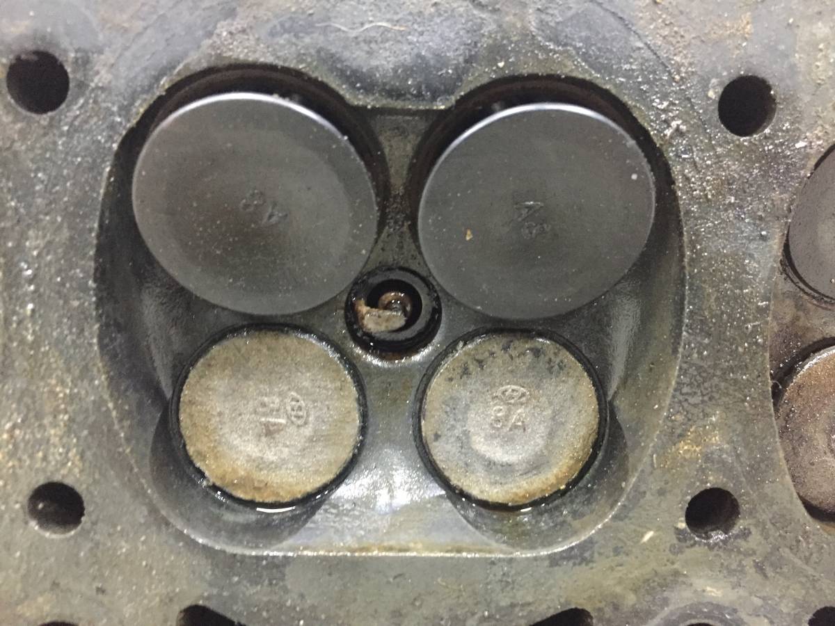 Головка блока цилиндров Hyundai Tucson (JM) 2004-2010