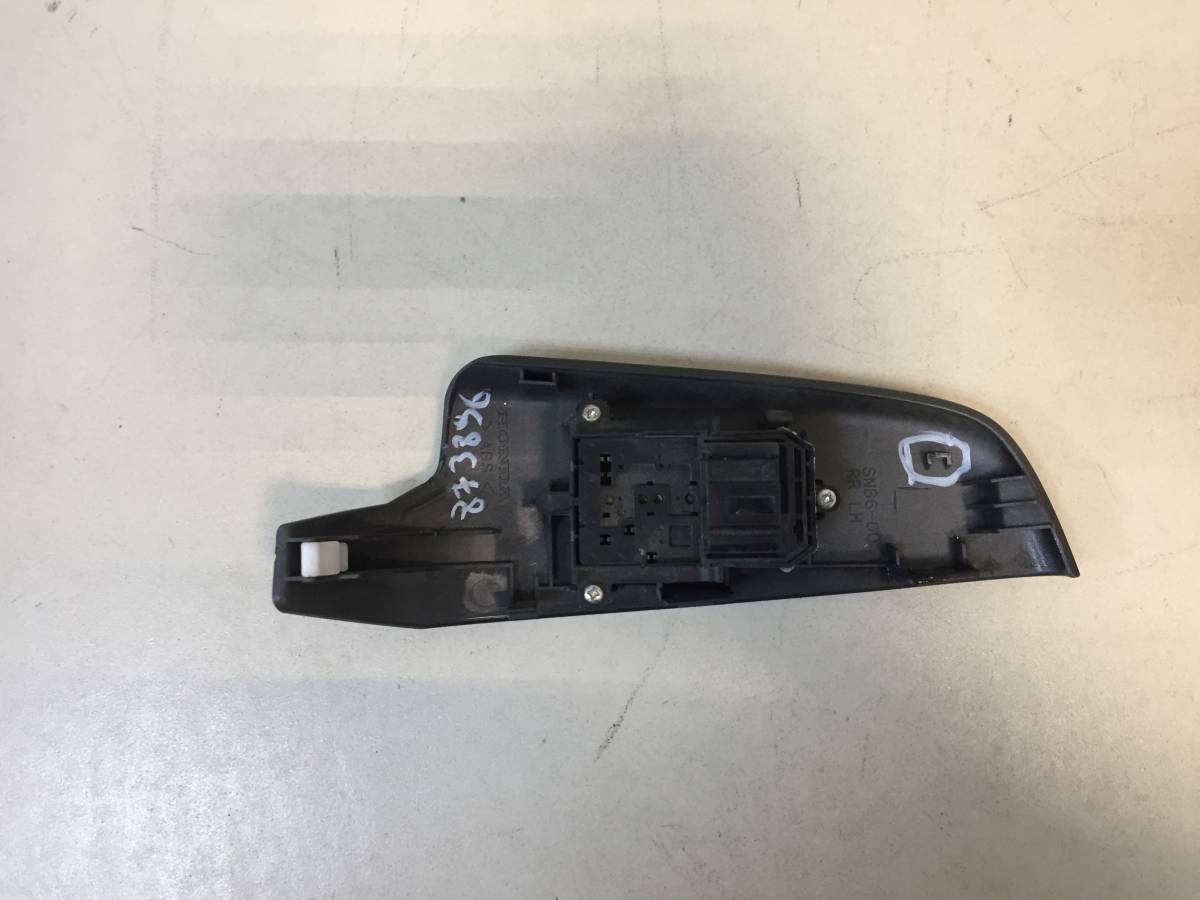 Кнопка стеклоподъемника Honda Civic 4D 2006-2012