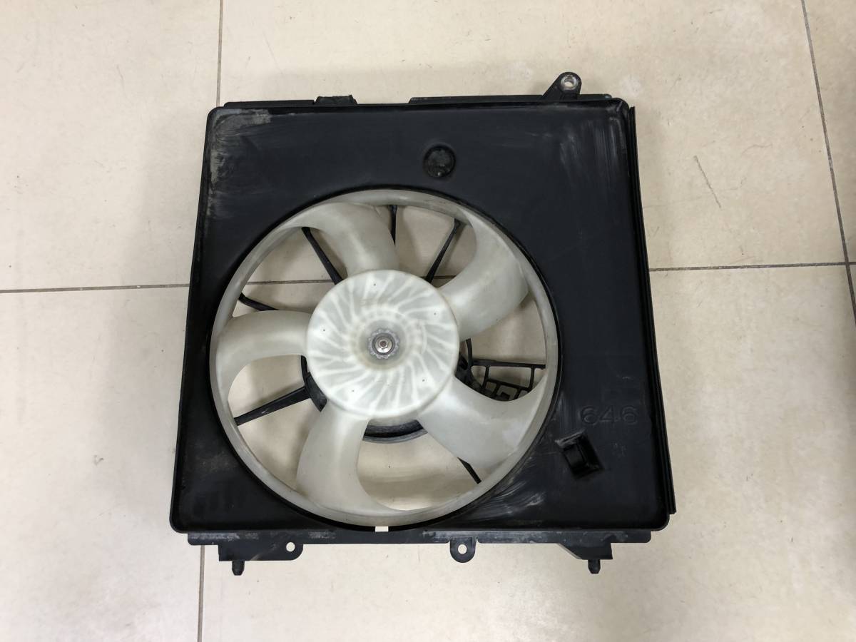 Диффузор вентилятора Honda Fit (GP,GK) 2013-2020