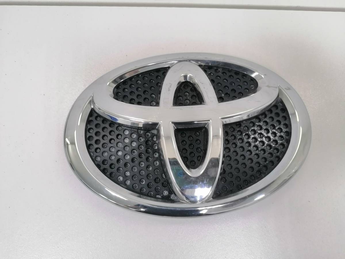 Эмблема Toyota Rav 4 (XA50) 2018>
