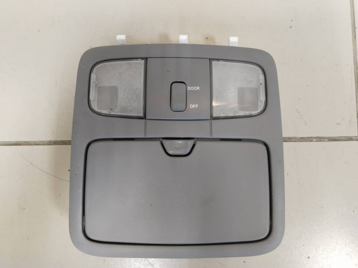 Плафон салонный Toyota Land Cruiser Prado (J120) 2002-2009
