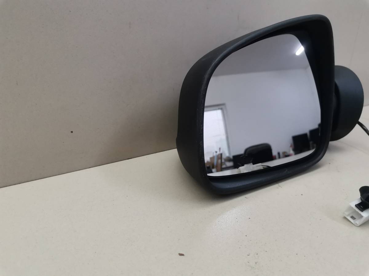 Зеркало левое электрическое Renault Logan (1) 2005-2014