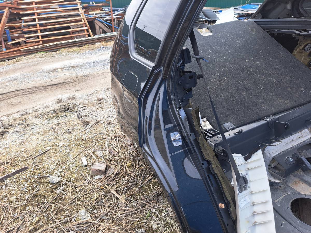 Крыло заднее правое BMW X5 E70 2007-2013