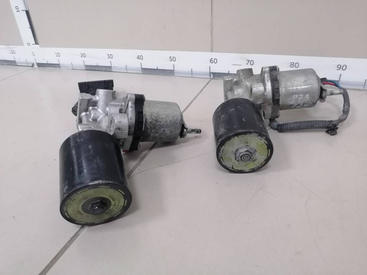 Блок ABS (насос) Lexus LS600h (XF40) 2006-2009