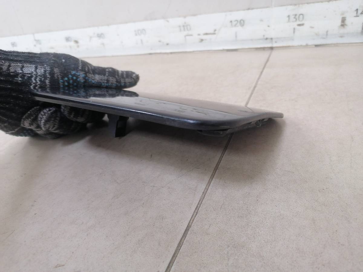 Лючок бензобака Mitsubishi Diamante 2 (F3, F4) 1994-2005г