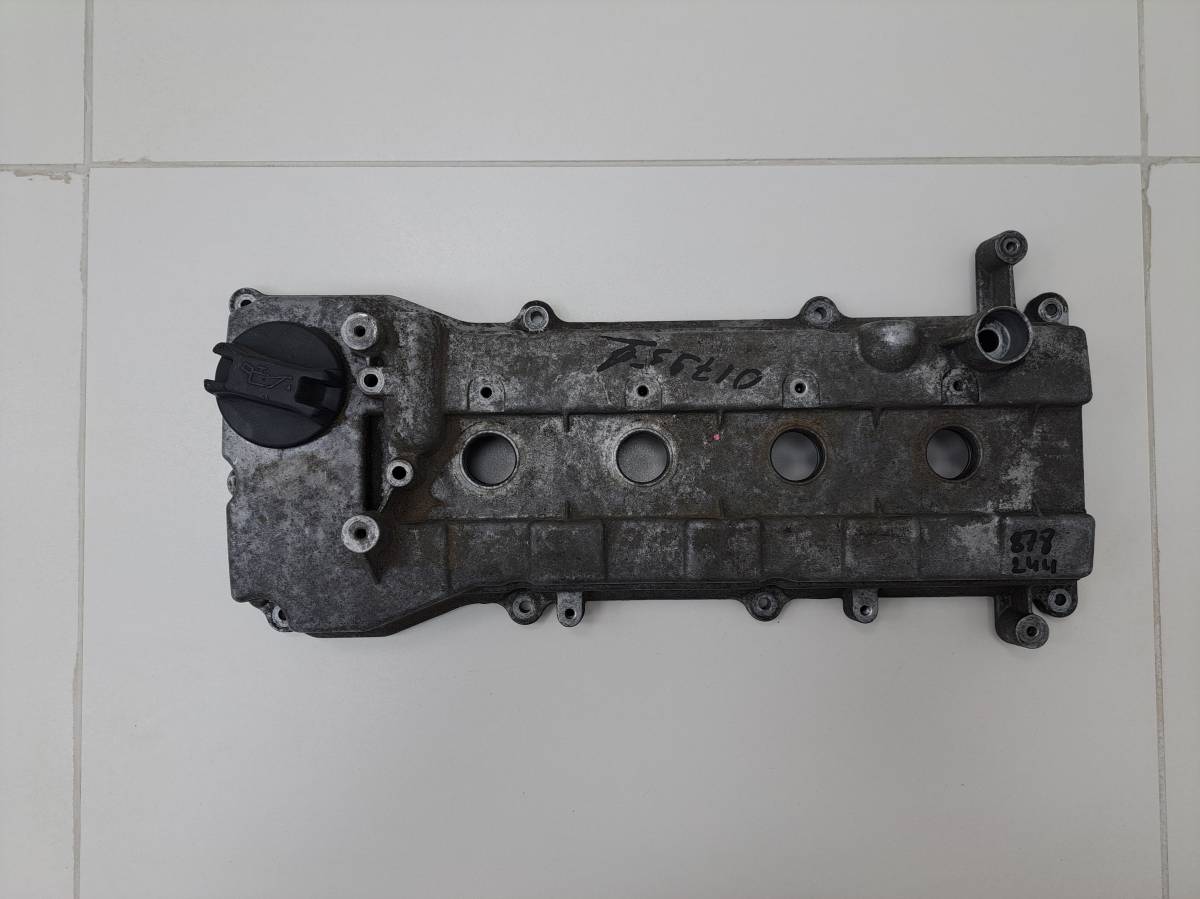 Крышка головки блока (клапанная) Nissan March (K12) 2002-2010