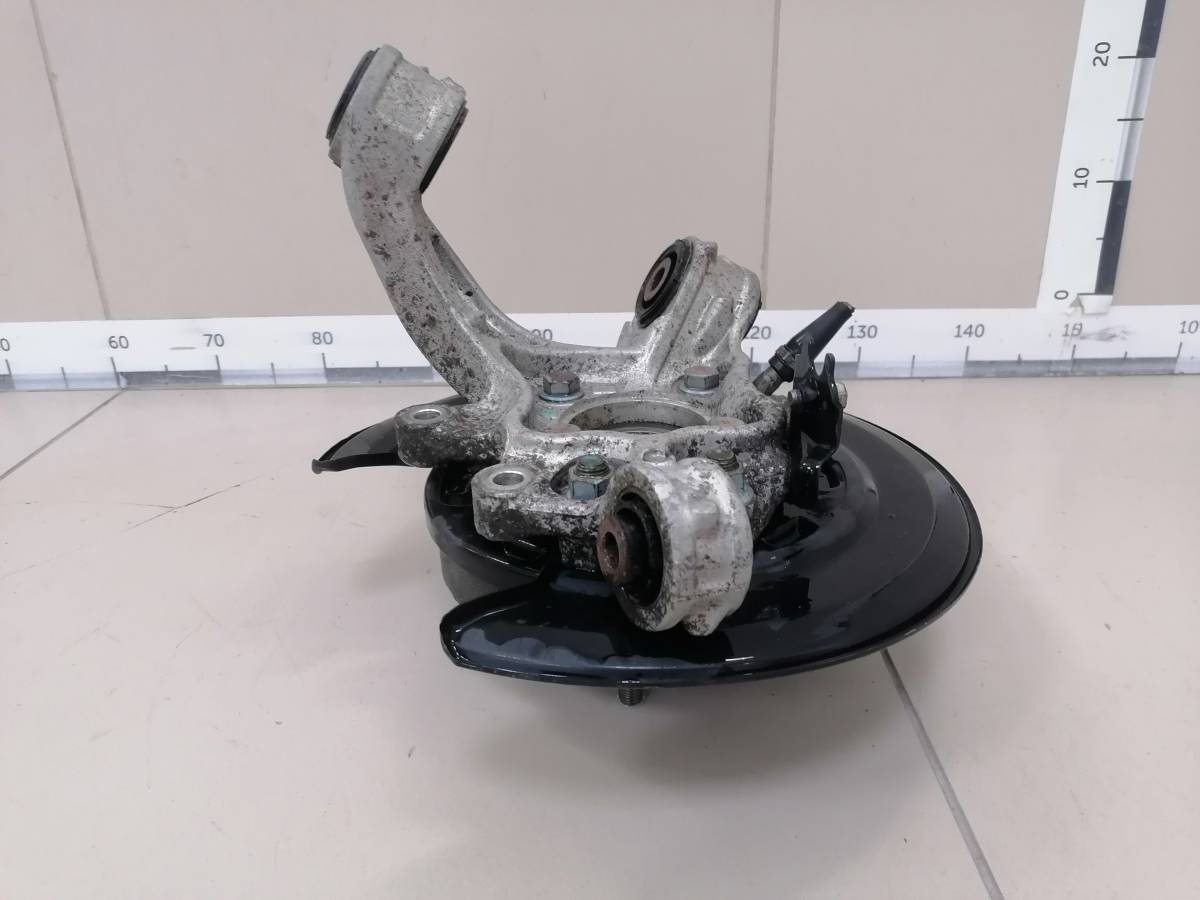 Кулак поворотный задний правый Honda CR-V 2012-2017