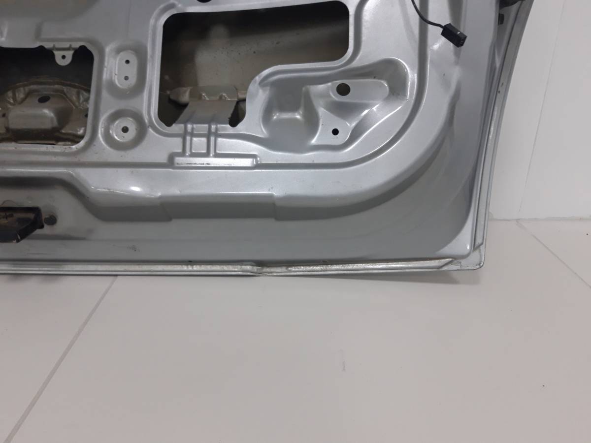 Дверь багажника Nissan Micra (K12) 2002-2010