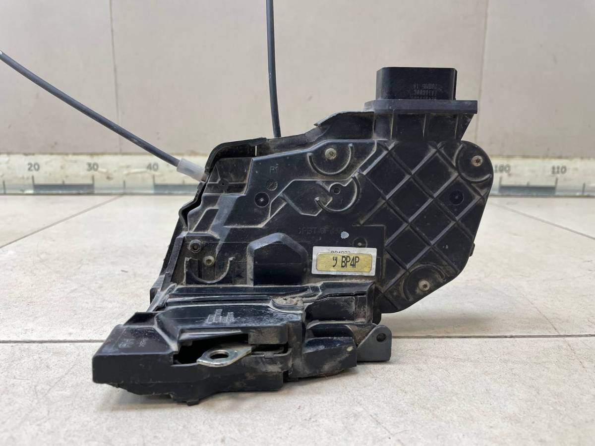 Замок двери задней правой Mazda Mazda 3 (BK) 2002-2009