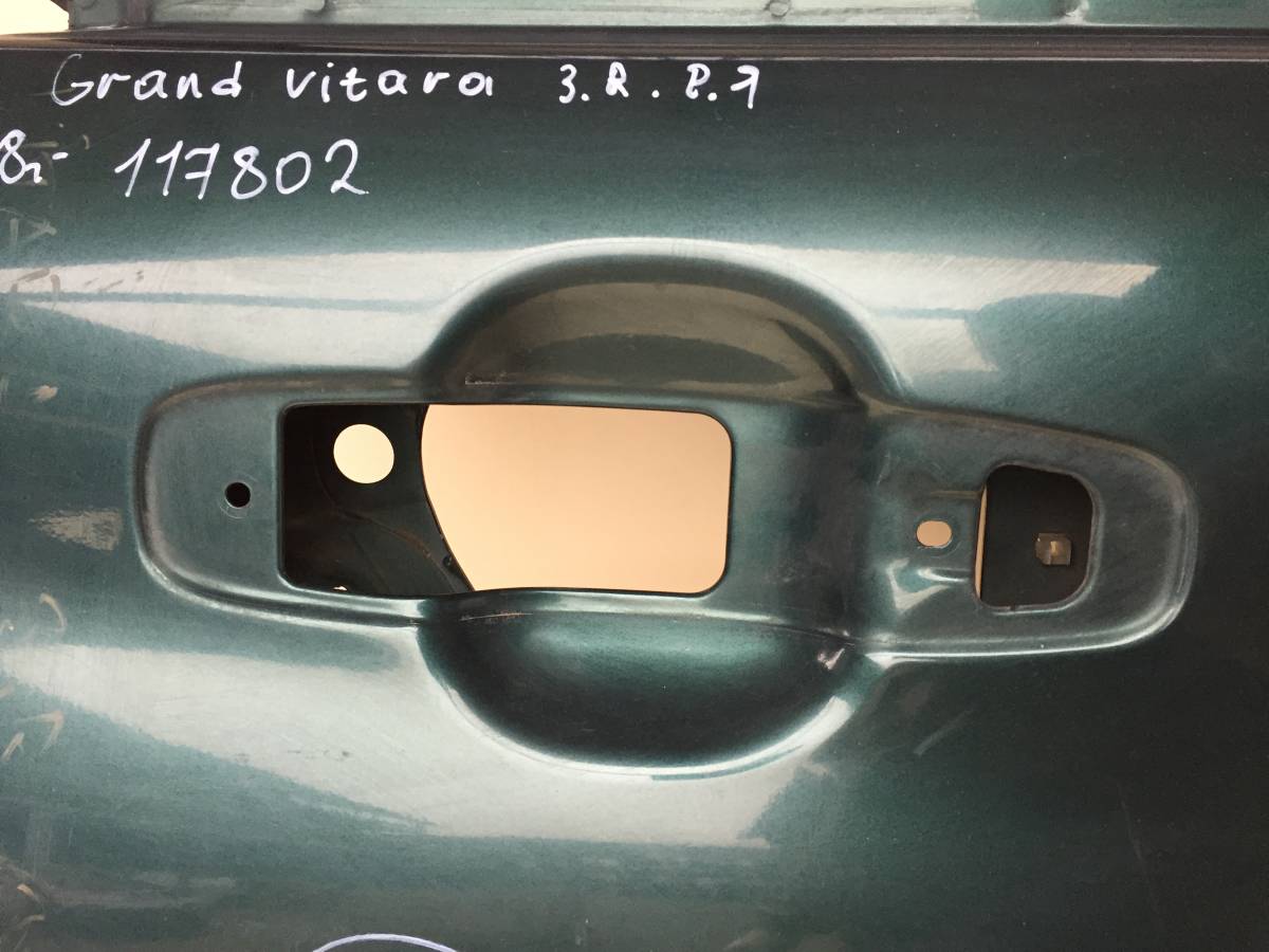 Дверь задняя правая Suzuki Grand Vitara 1998-2005