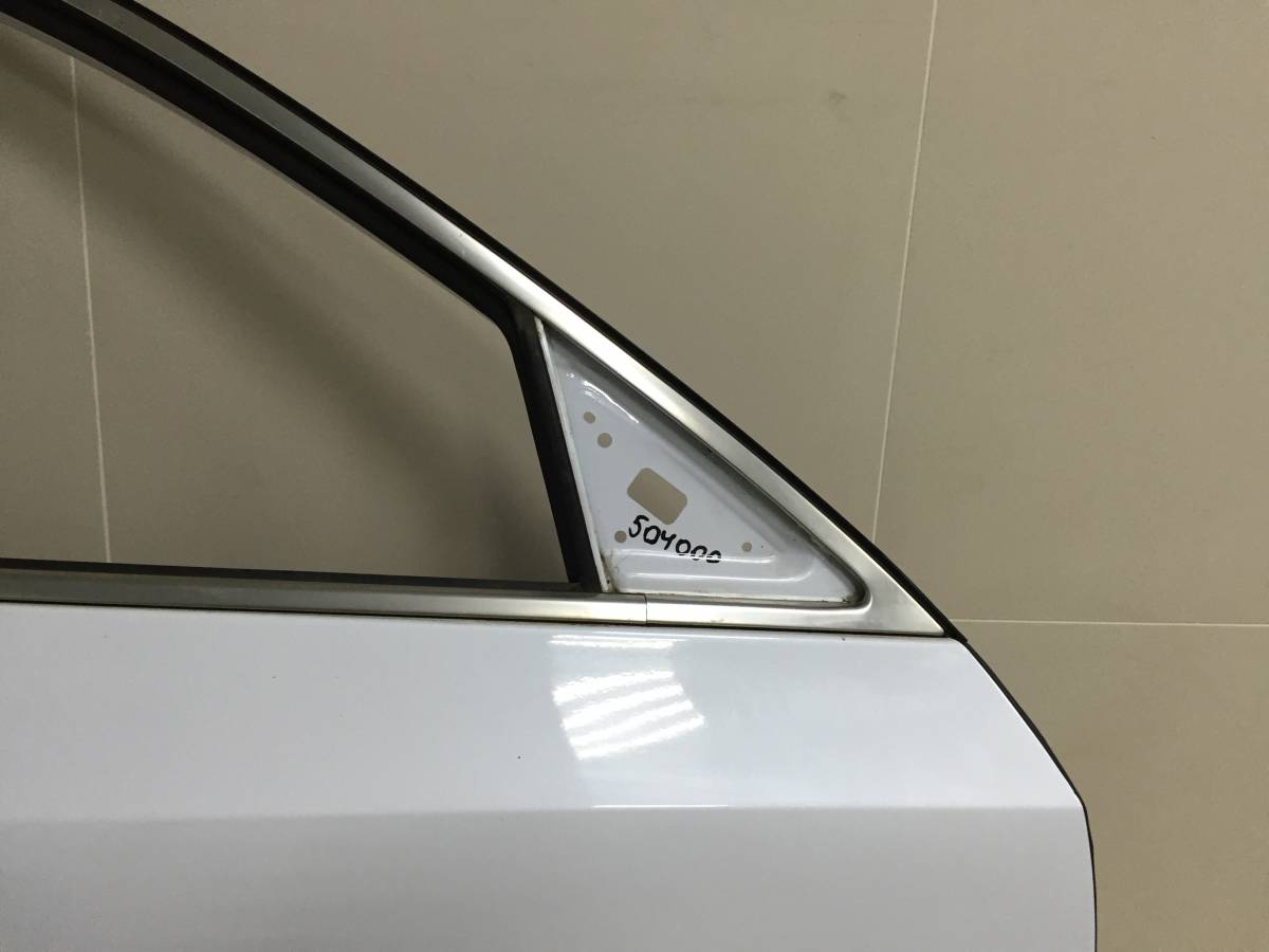 Дверь передняя правая Hyundai Equus 2009-2016
