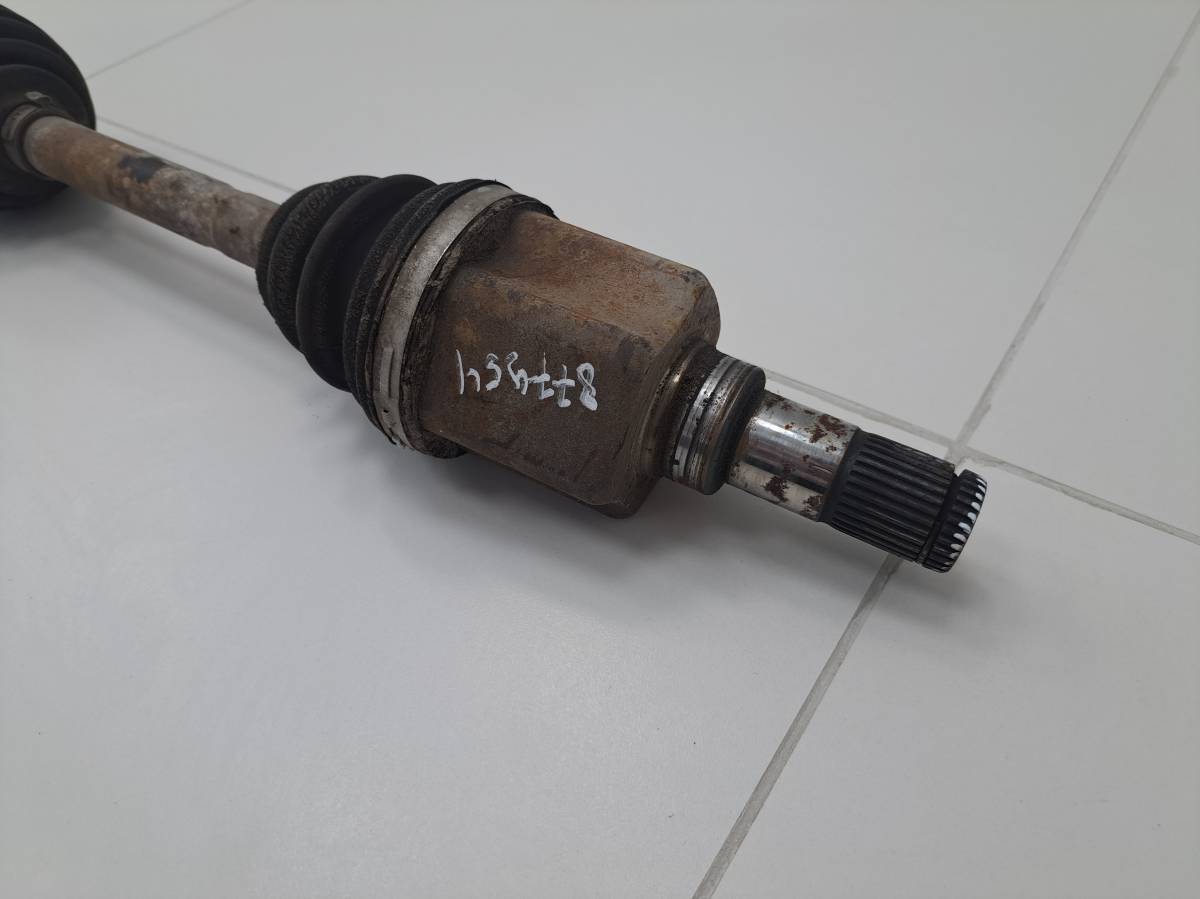Полуось передняя левая Land Rover Discovery 3 2004-2009 Полуось передняя левая Land Rover Discovery 3 2004-2009
