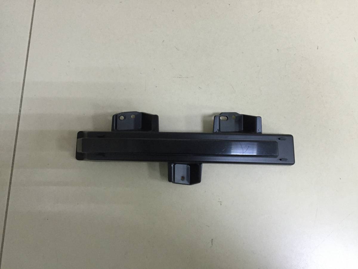 Заглушка бампера Land Rover Range Rover 5 L460 2021