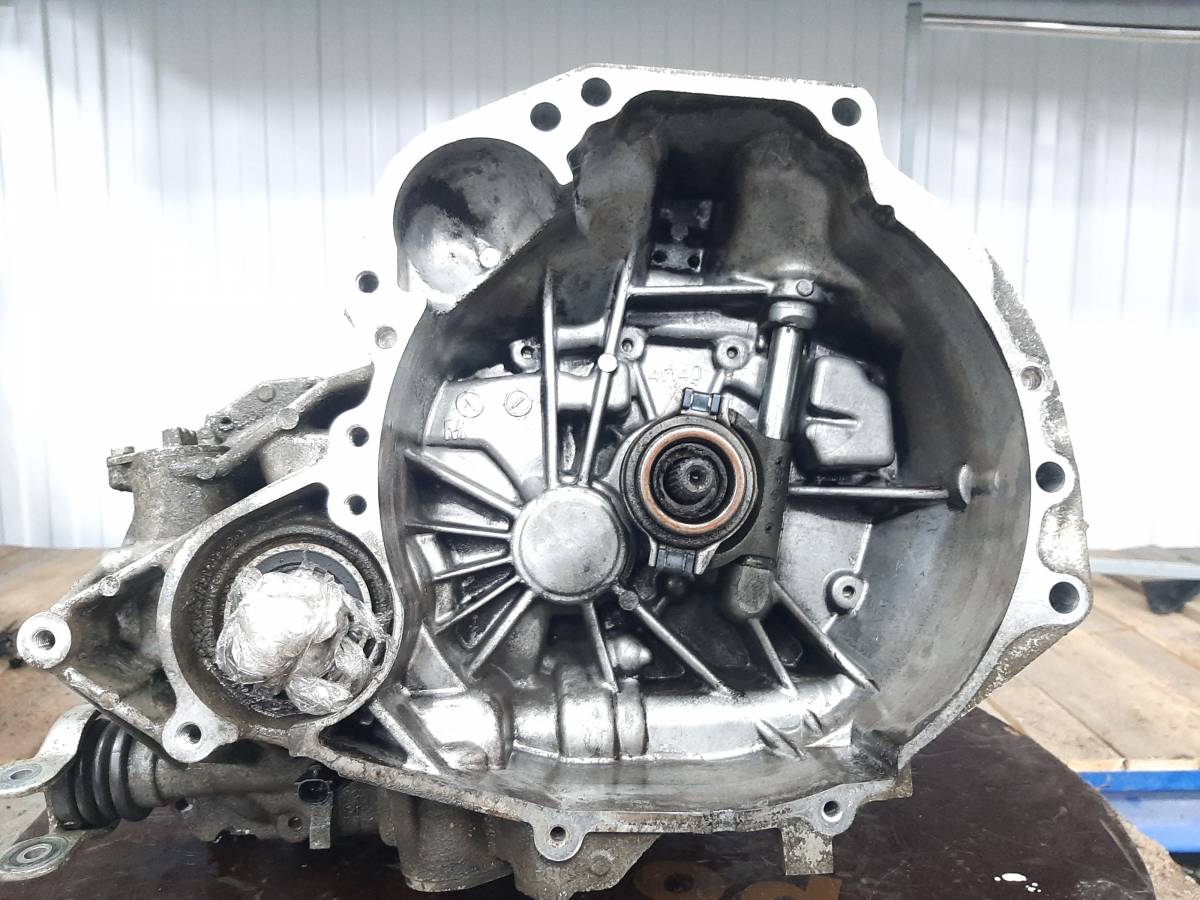 Мкпп альмера классик. Кпп ниссан альмера n16. Коробка nissan almera n16. Ниссан альмера n16 1. 6.