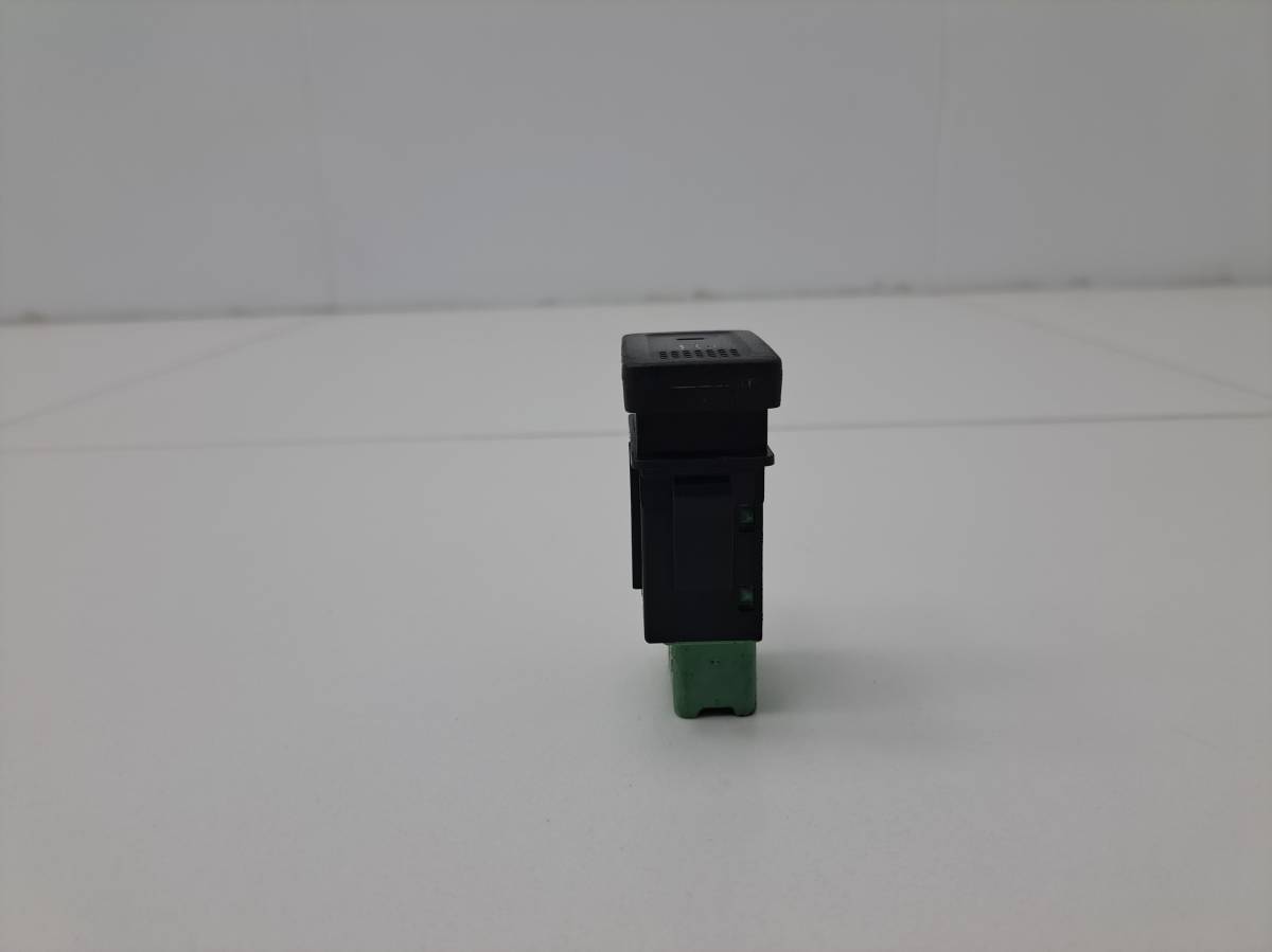 Кнопка противотуманки Suzuki SX4 2006-2013